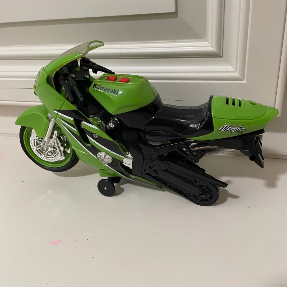 Ninja Green Kids Motorcycle Toy - wheel is missing side is broken